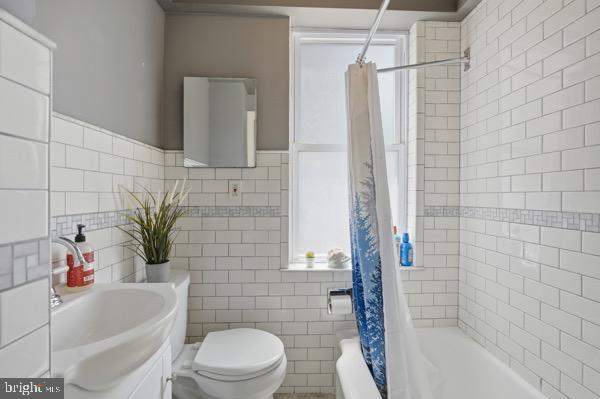 146 Melvale St Property Photo 15