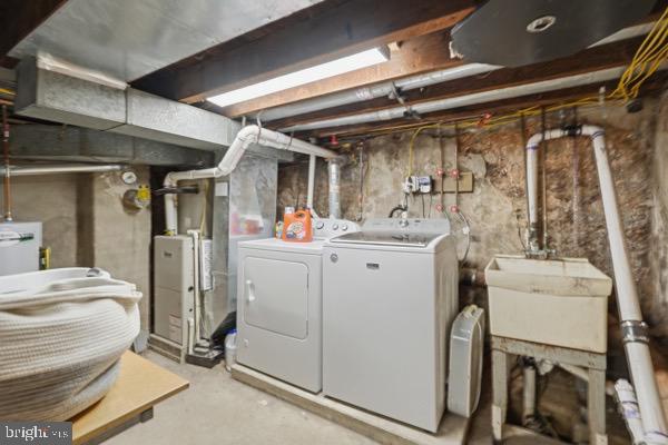 146 Melvale St Property Photo 24
