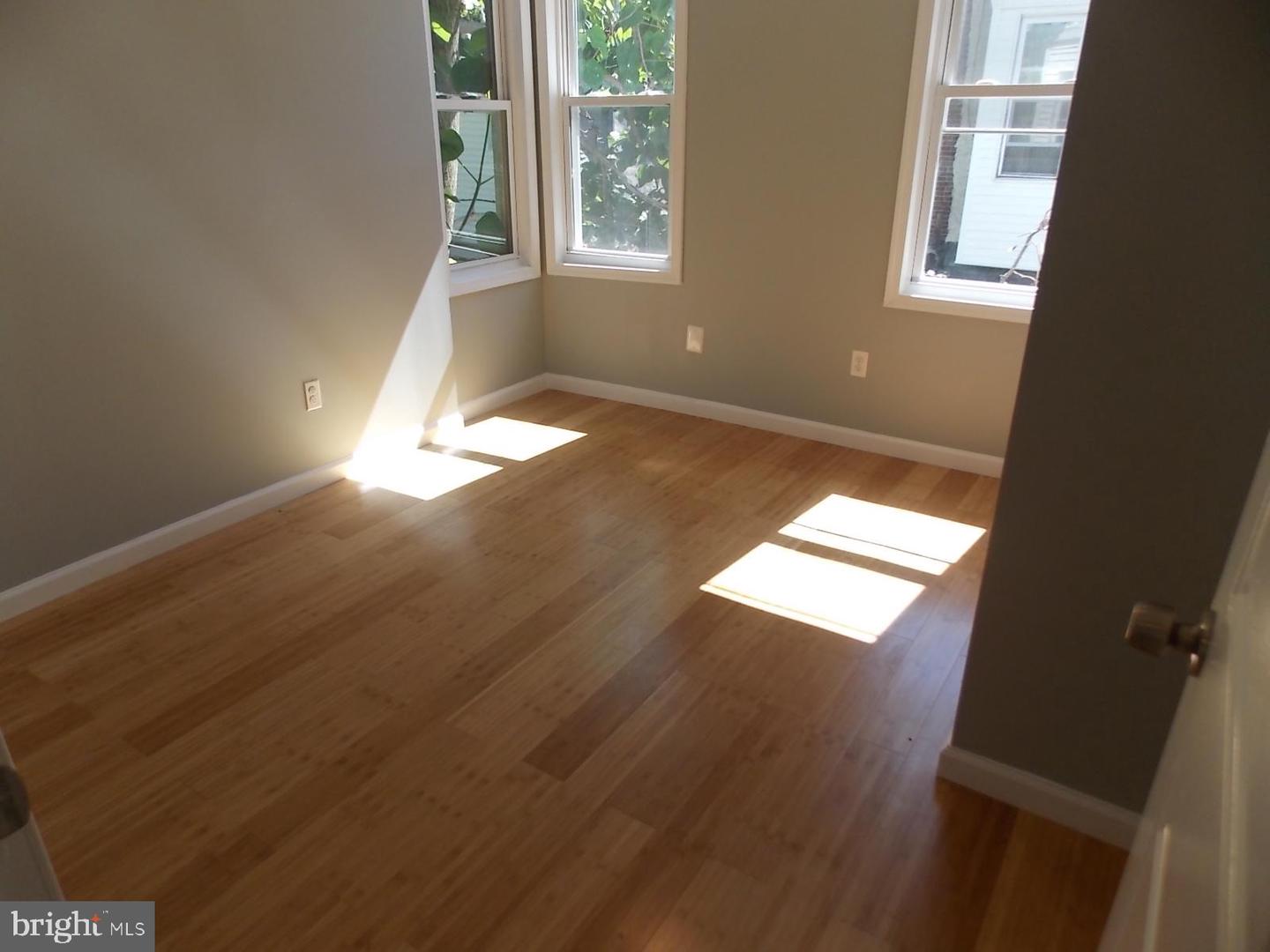 2440 N Colorado St Property Photo 6