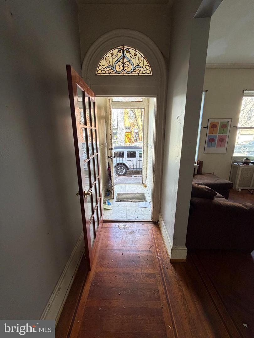 1842 CHRISTIAN ST Property Photo 1