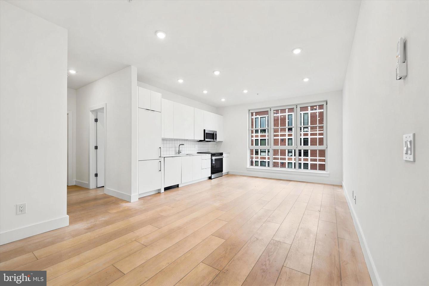 2406 Frankford Ave #16 Property Photo 6