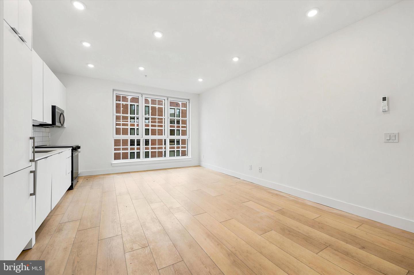 2406 Frankford Ave #16 Property Photo 9