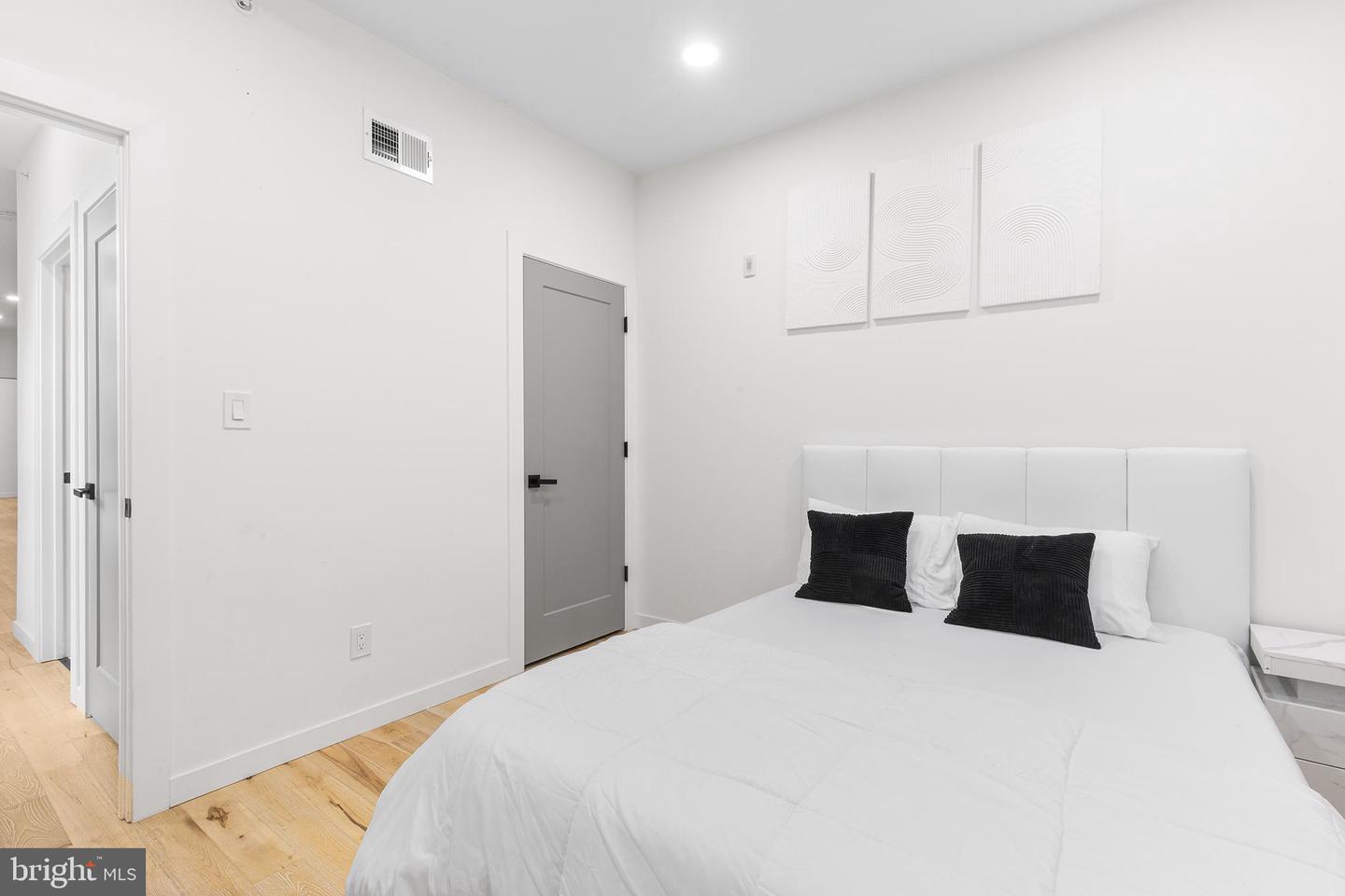 647 N 41st St #unit C Property Photo 14
