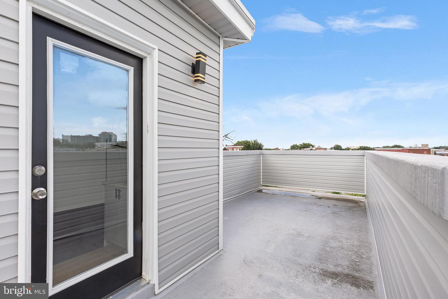 647 N 41st St #unit C Property Photo 19