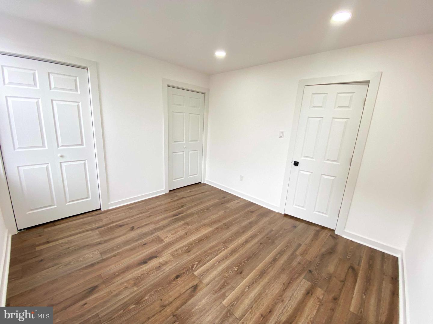 2052 E Rush St Property Photo 24