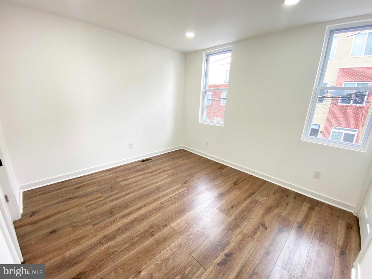 2052 E Rush St Property Photo 26