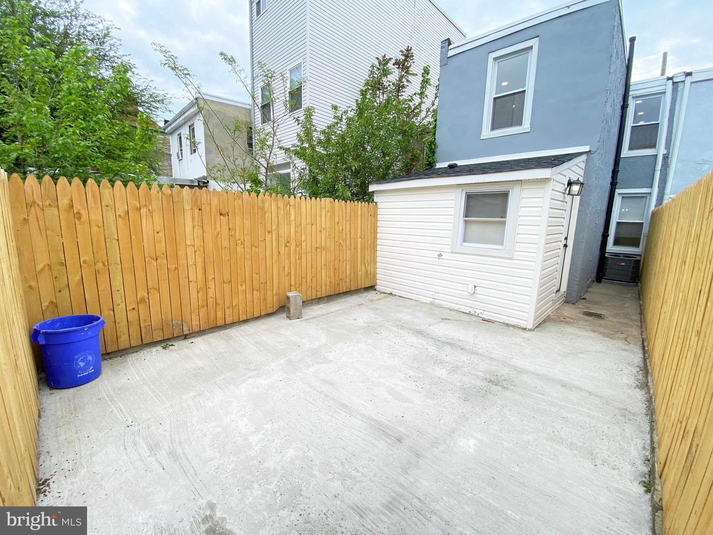 2052 E Rush St Property Photo 46