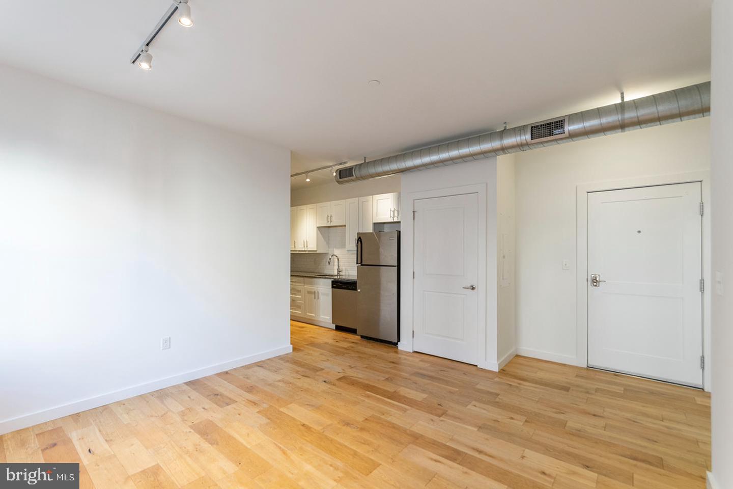 224 Church St #unit 504 Property Photo 6