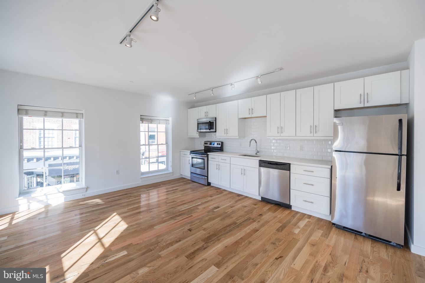 224 Church St #unit 313 Property Photo 2