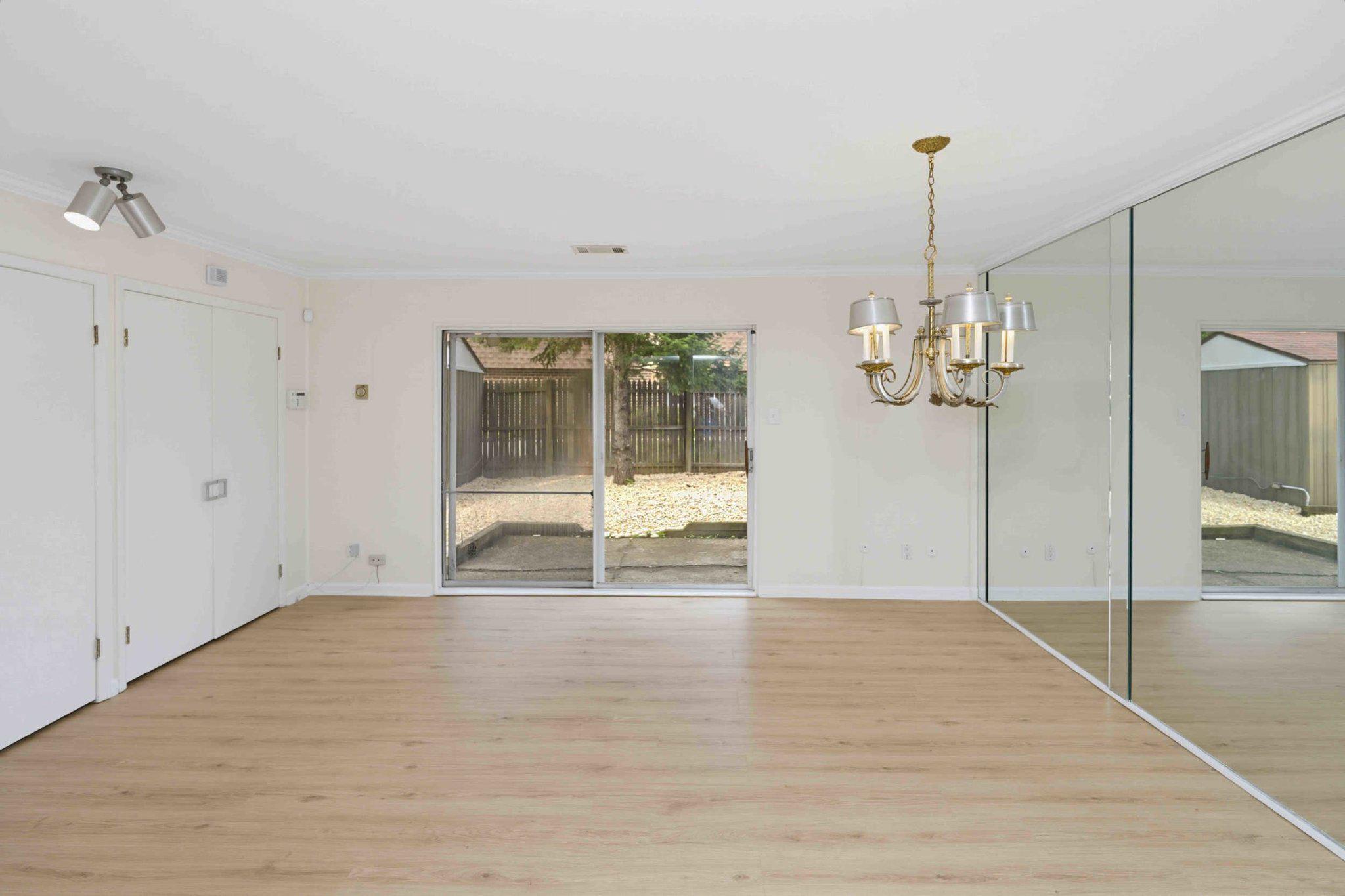9807 Cowden St Property Photo 13