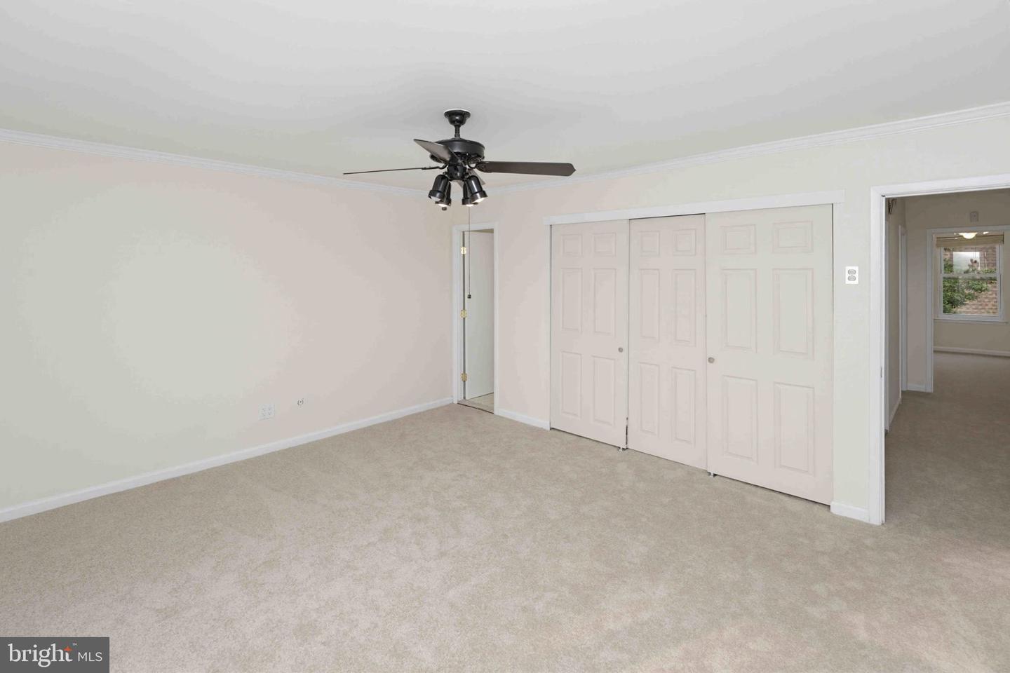 9807 Cowden St Property Photo 17