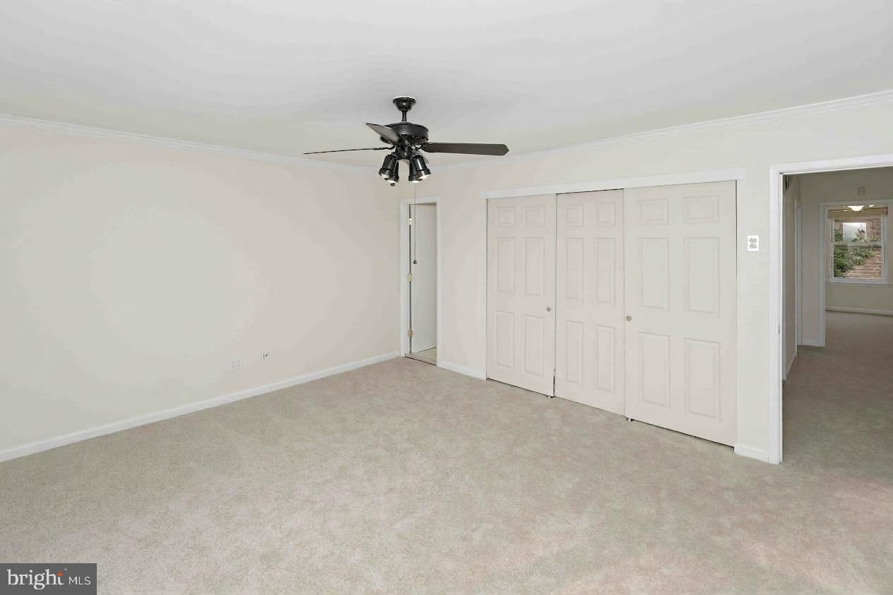 9807 Cowden St Property Photo 17