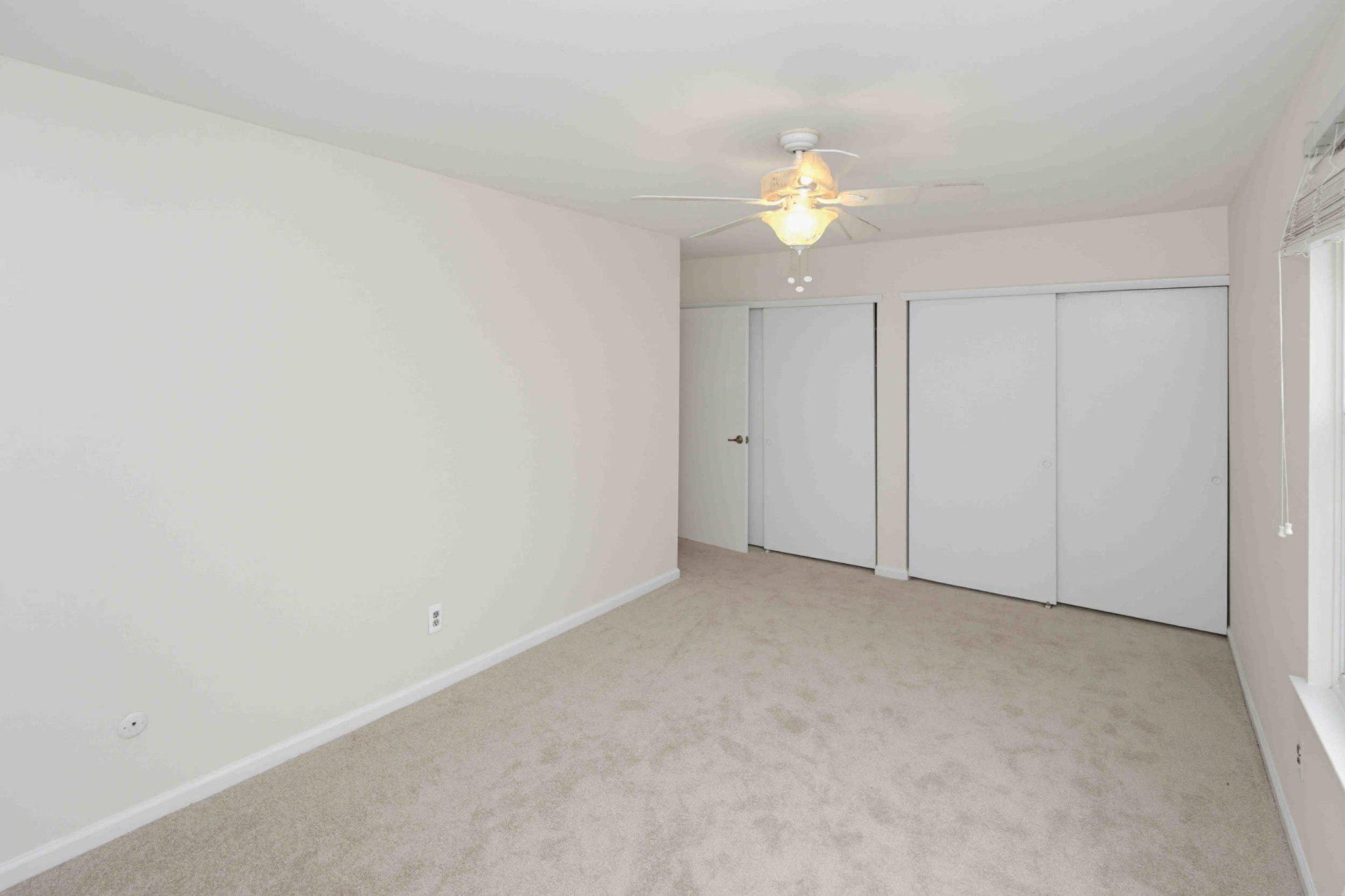 9807 Cowden St Property Photo 21