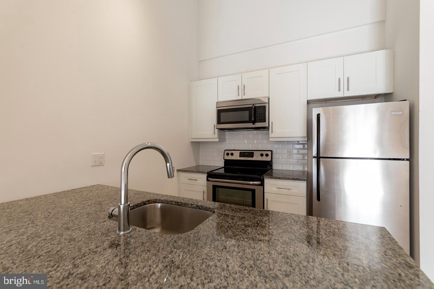 224 Church St #unit 212 Property Photo 5