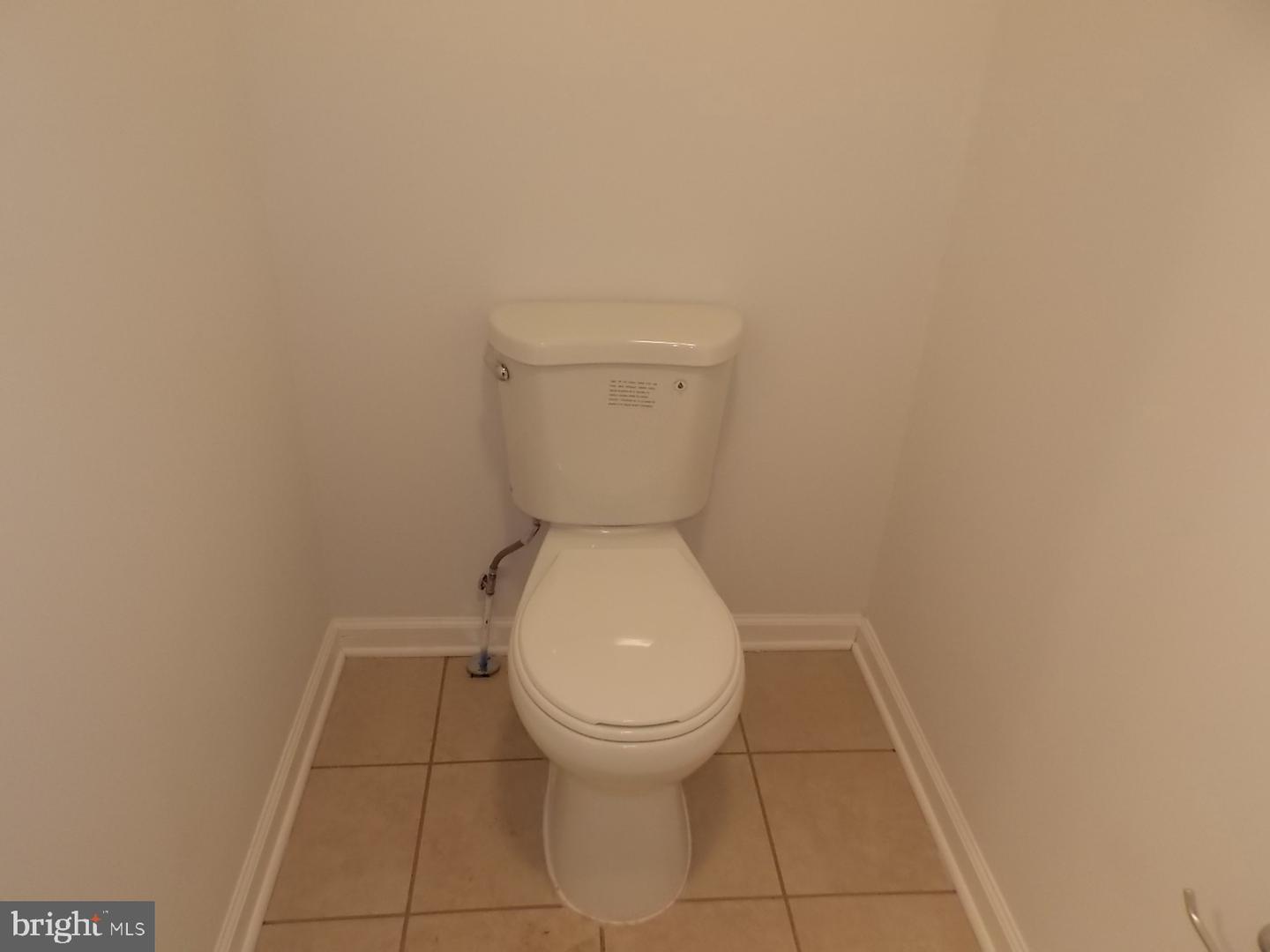 2527 N Myrtlewood St Property Photo 5