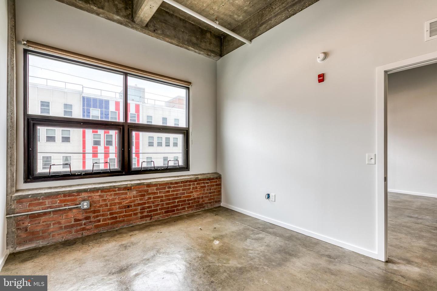 4800 Brown St #unit 406 Property Photo 9