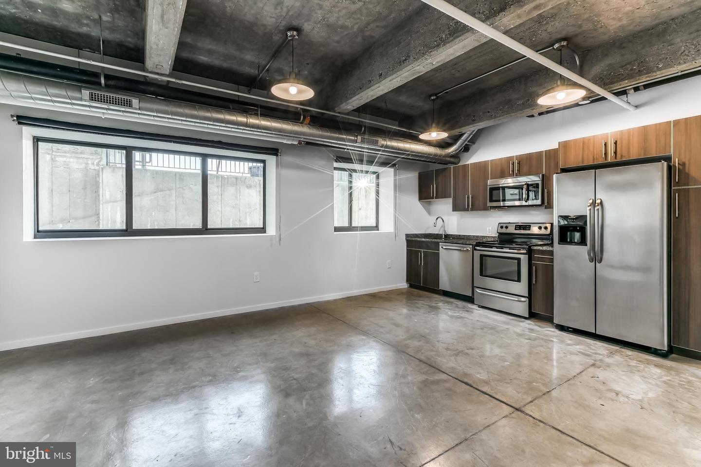 4800 Brown St #unit 105 Property Photo 6