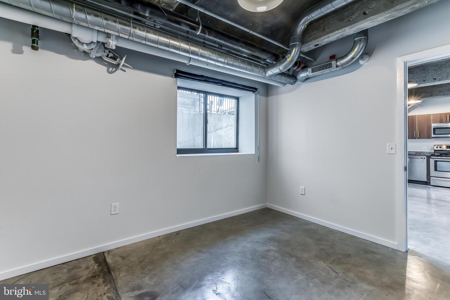4800 Brown St #unit 105 Property Photo 15