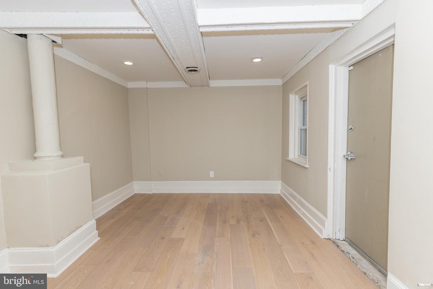 901 Clinton St #3 Property Photo 15