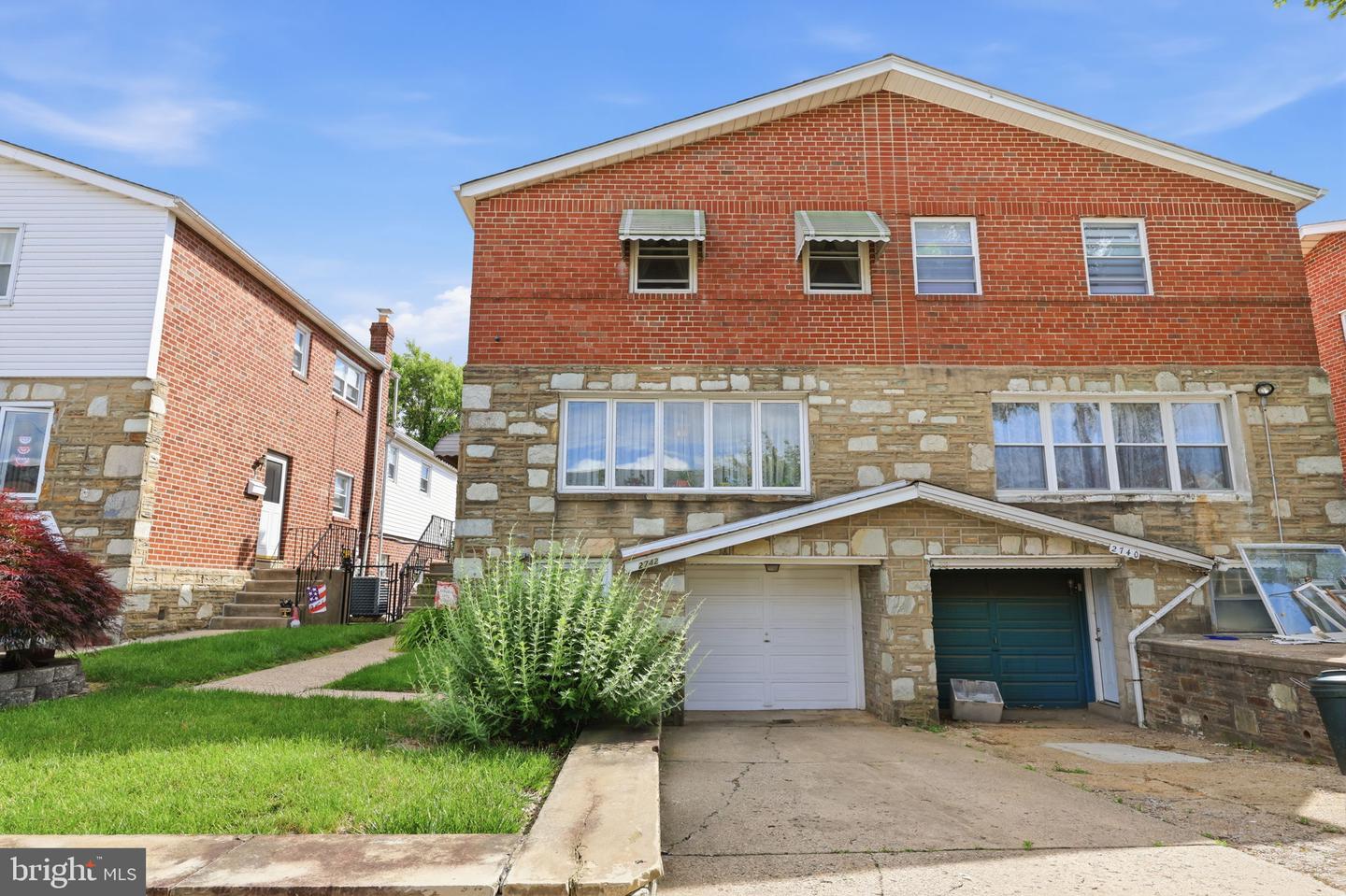 2742 Mower St Property Photo 29
