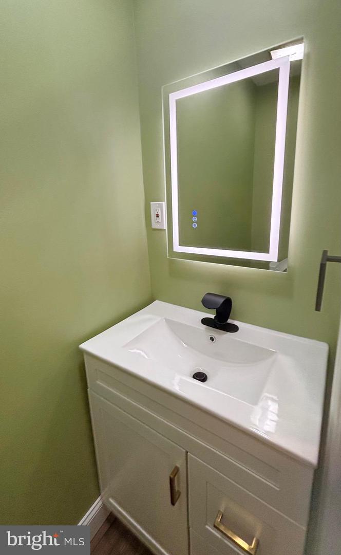 12140 Rambler Rd Property Photo 13
