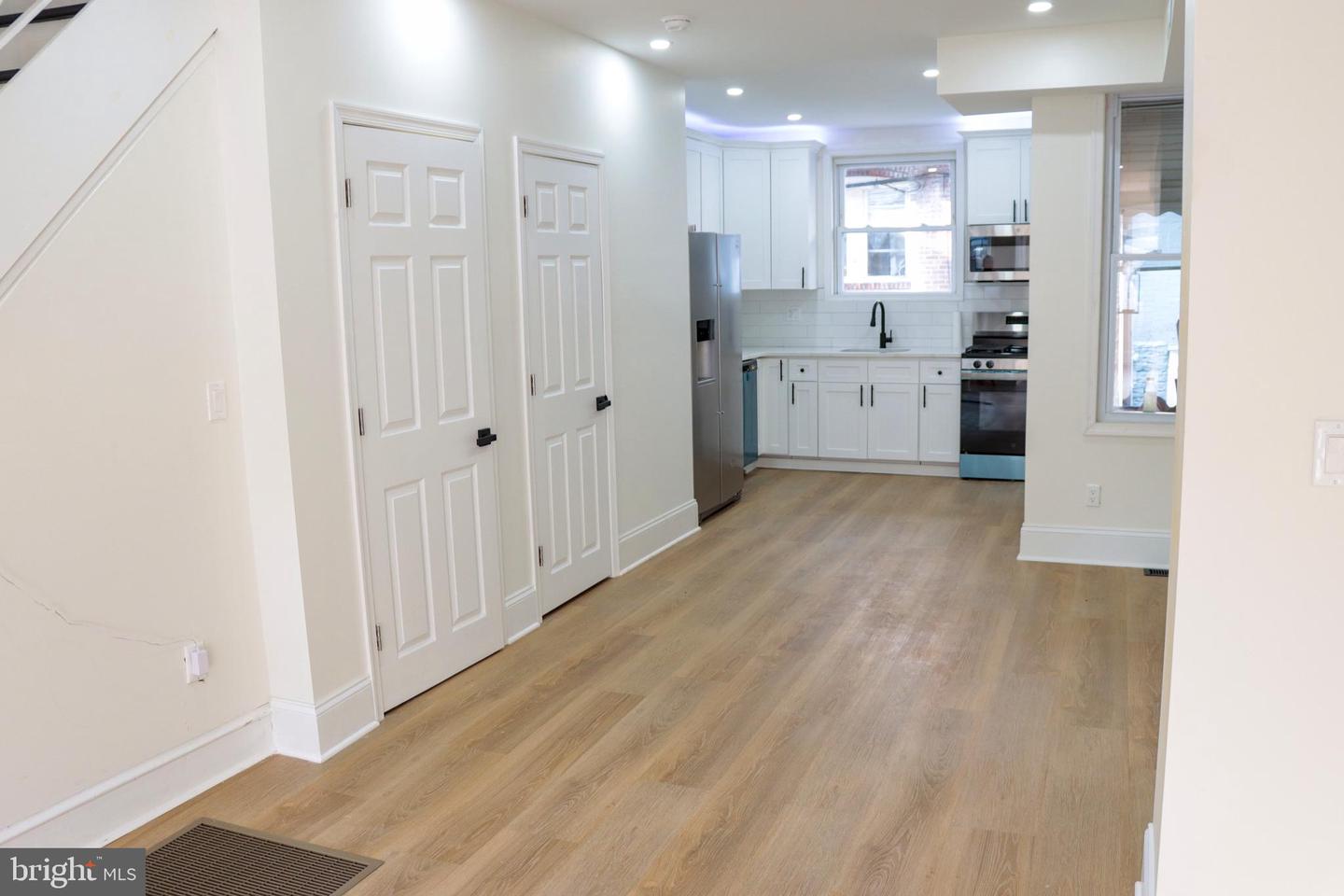4767 Loring Property Photo 5