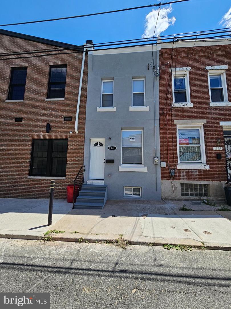 1835 N Gratz St Property Photo 2