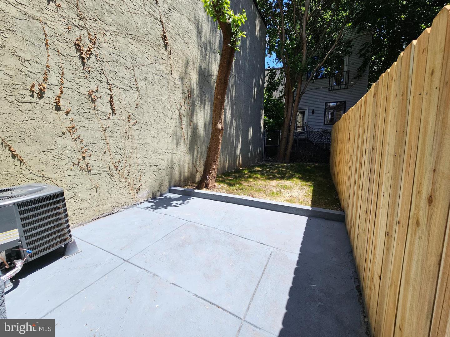 1835 N Gratz St Property Photo 25