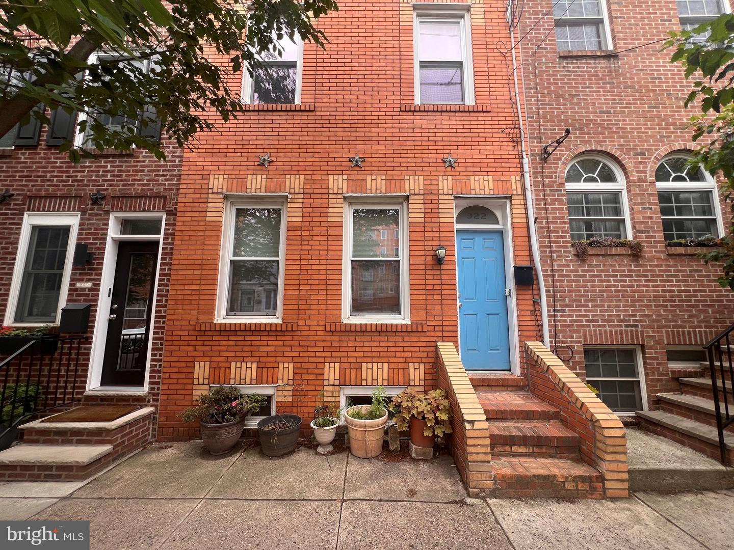 922 Ellsworth St Property Photo 1
