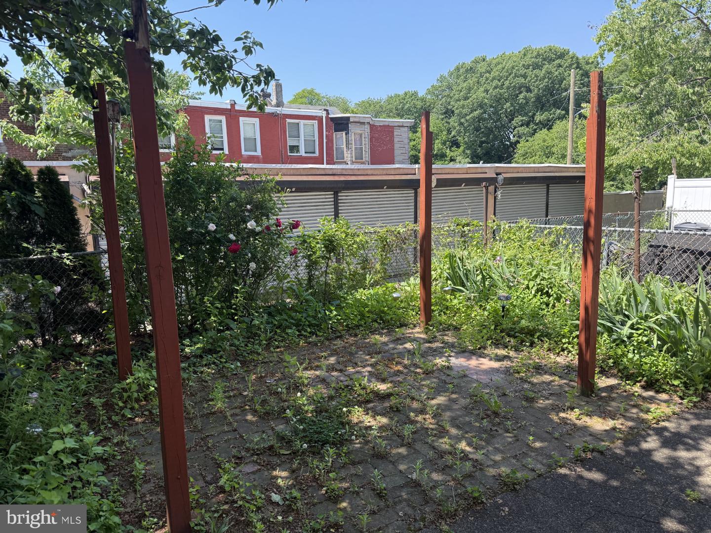 1006 Harrison St Property Photo 6
