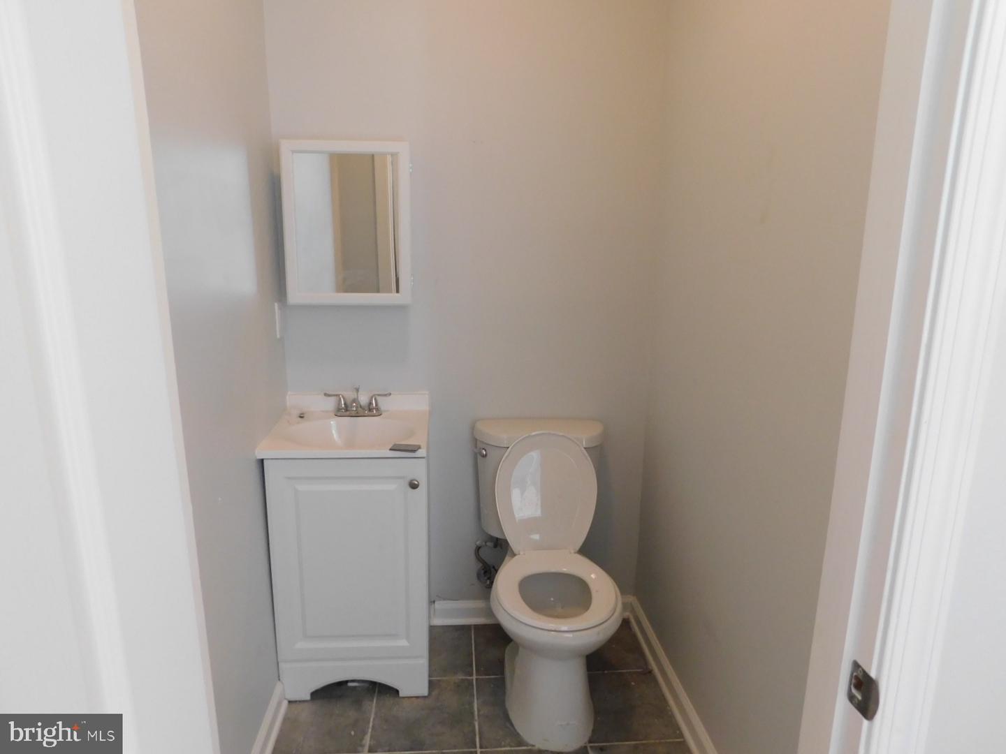 3010 N 15th St Property Photo 9