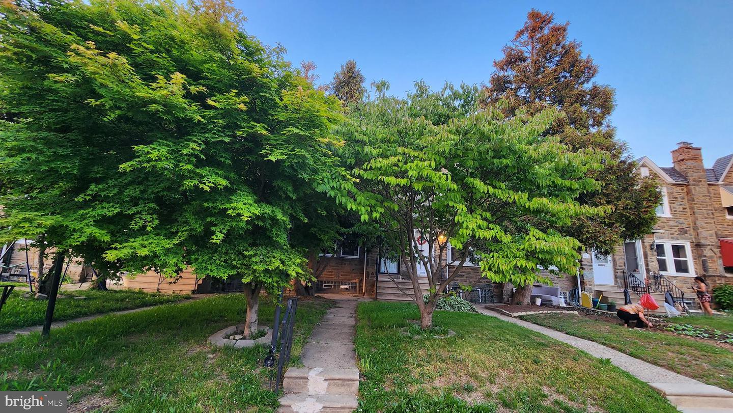 3411 Chippendale Ave Property Photo 2