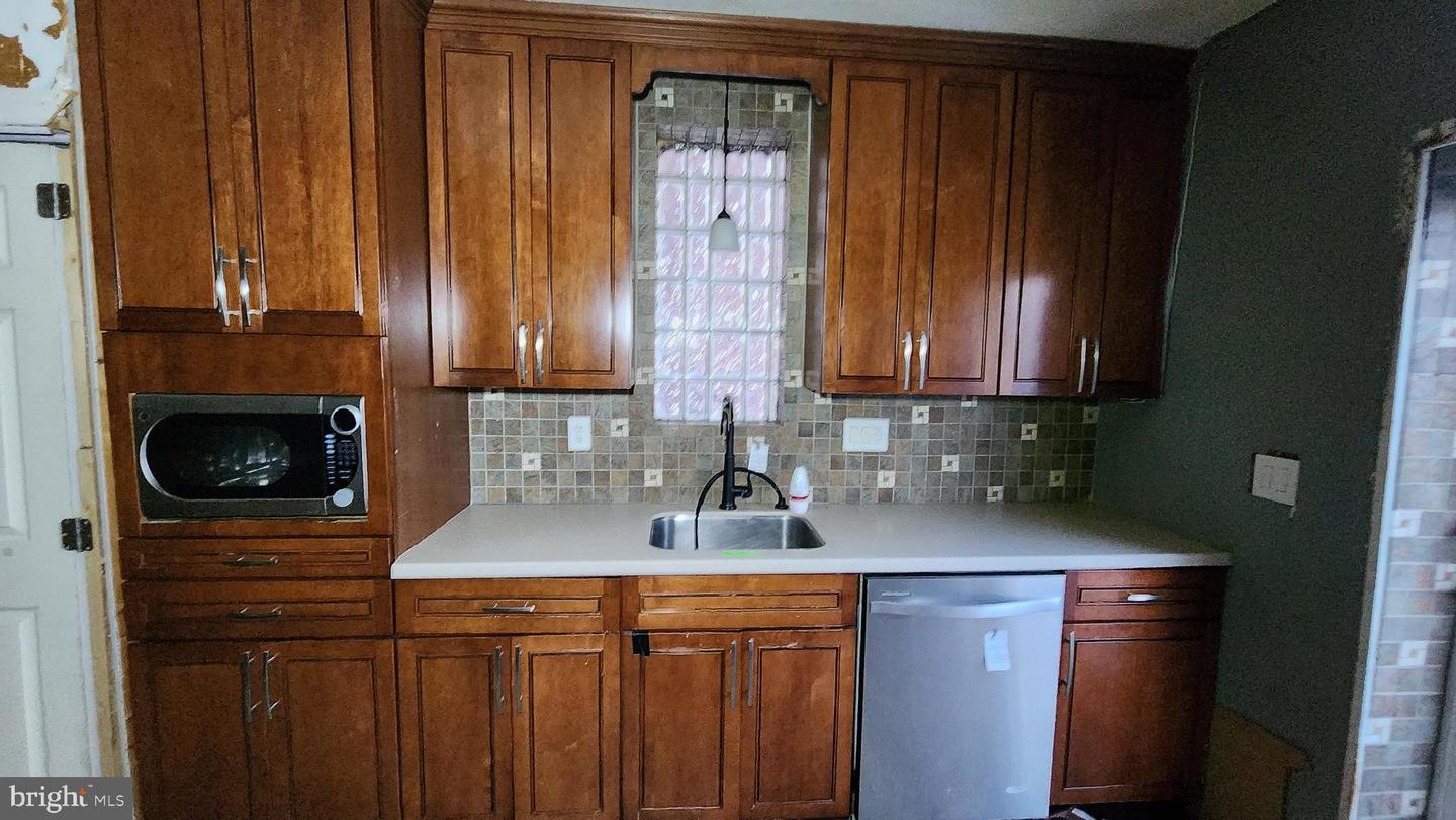 3411 Chippendale Ave Property Photo 12