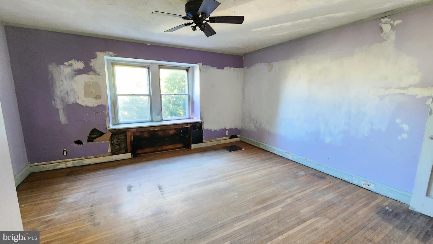 3411 Chippendale Ave Property Photo 18