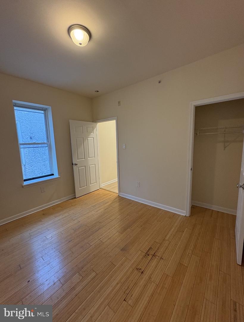 1706 W Diamond St #3 Property Photo 8