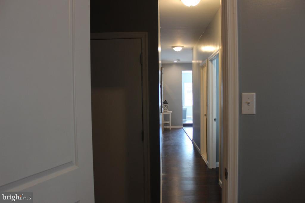5923 N Broad St Property Photo 15