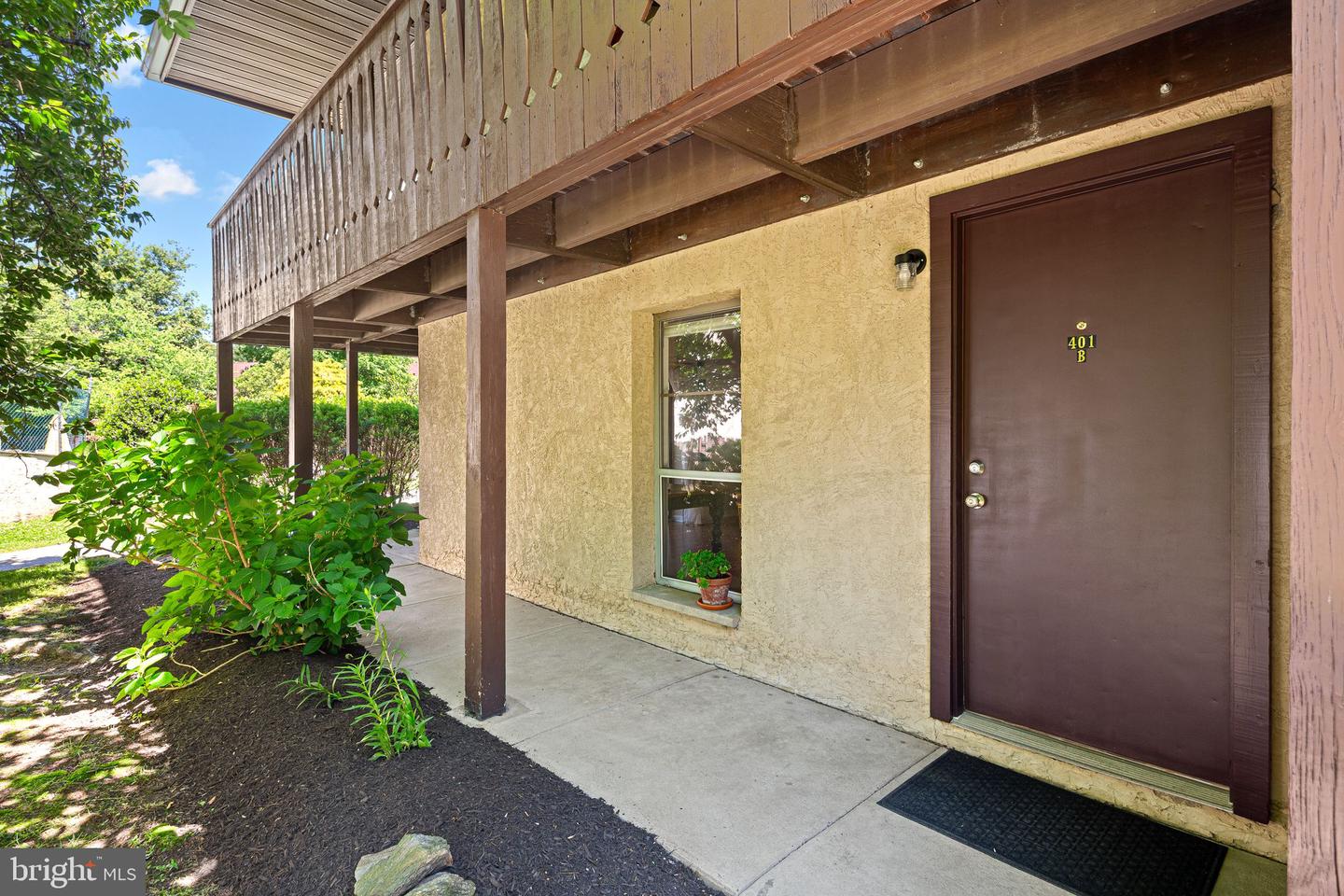 401 Shawmont Ave #b Property Photo 1