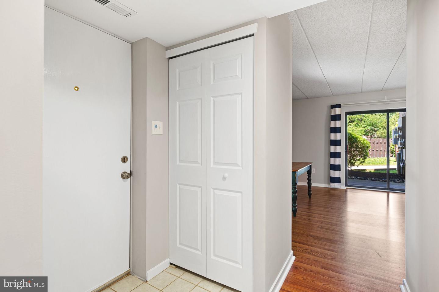 401 Shawmont Ave #b Property Photo 2
