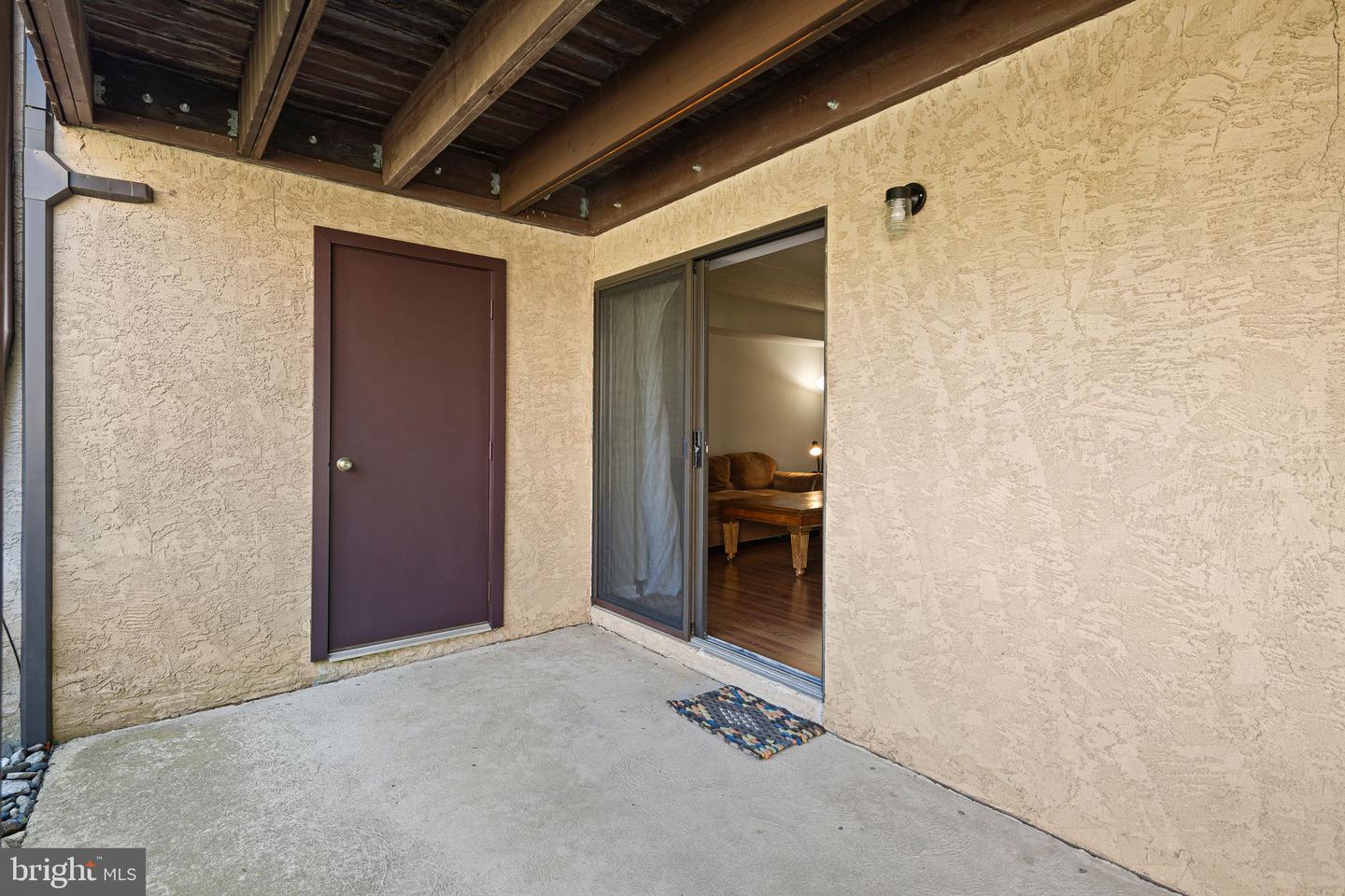 401 Shawmont Ave #b Property Photo 15