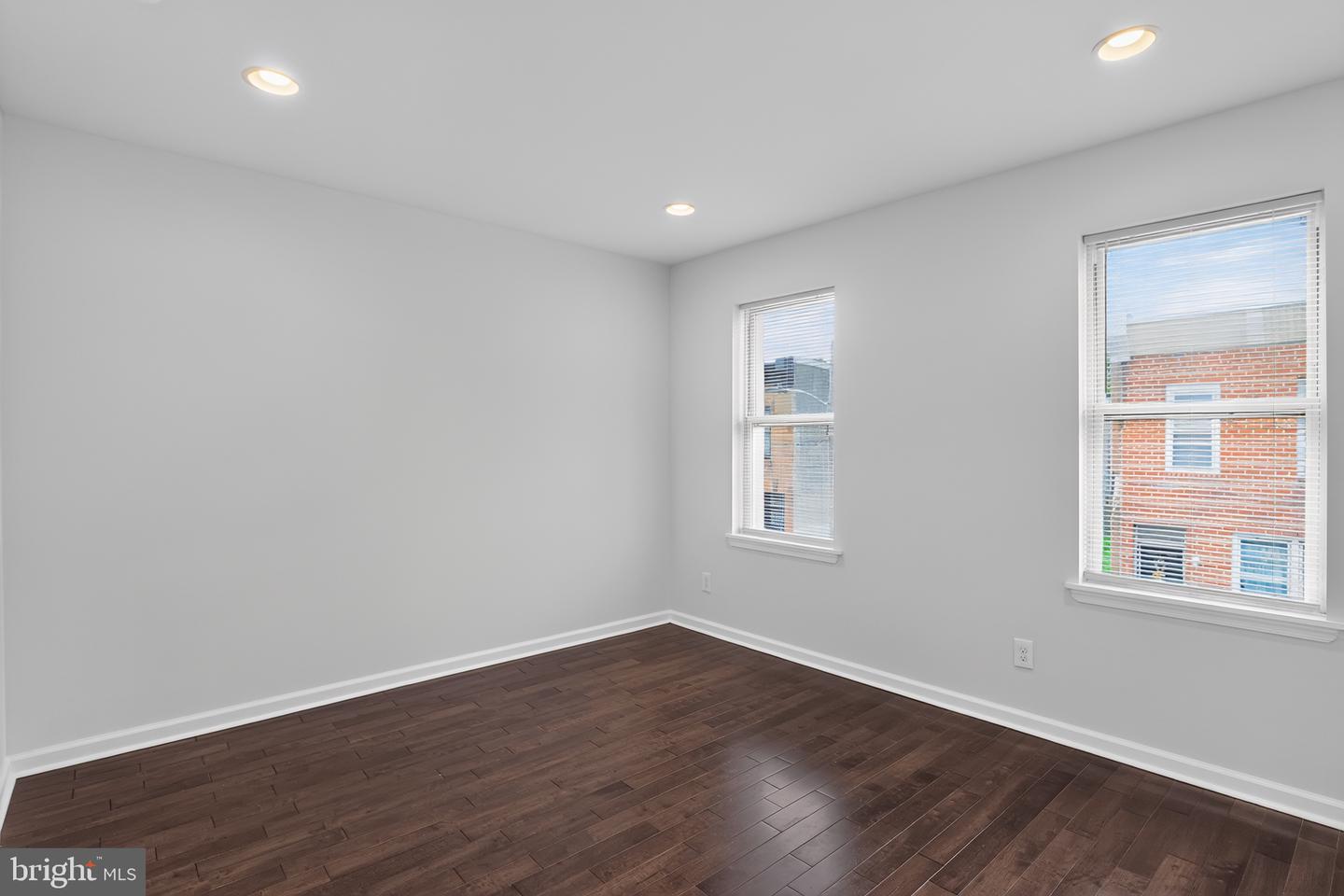 2632 Wilder St Property Photo 17