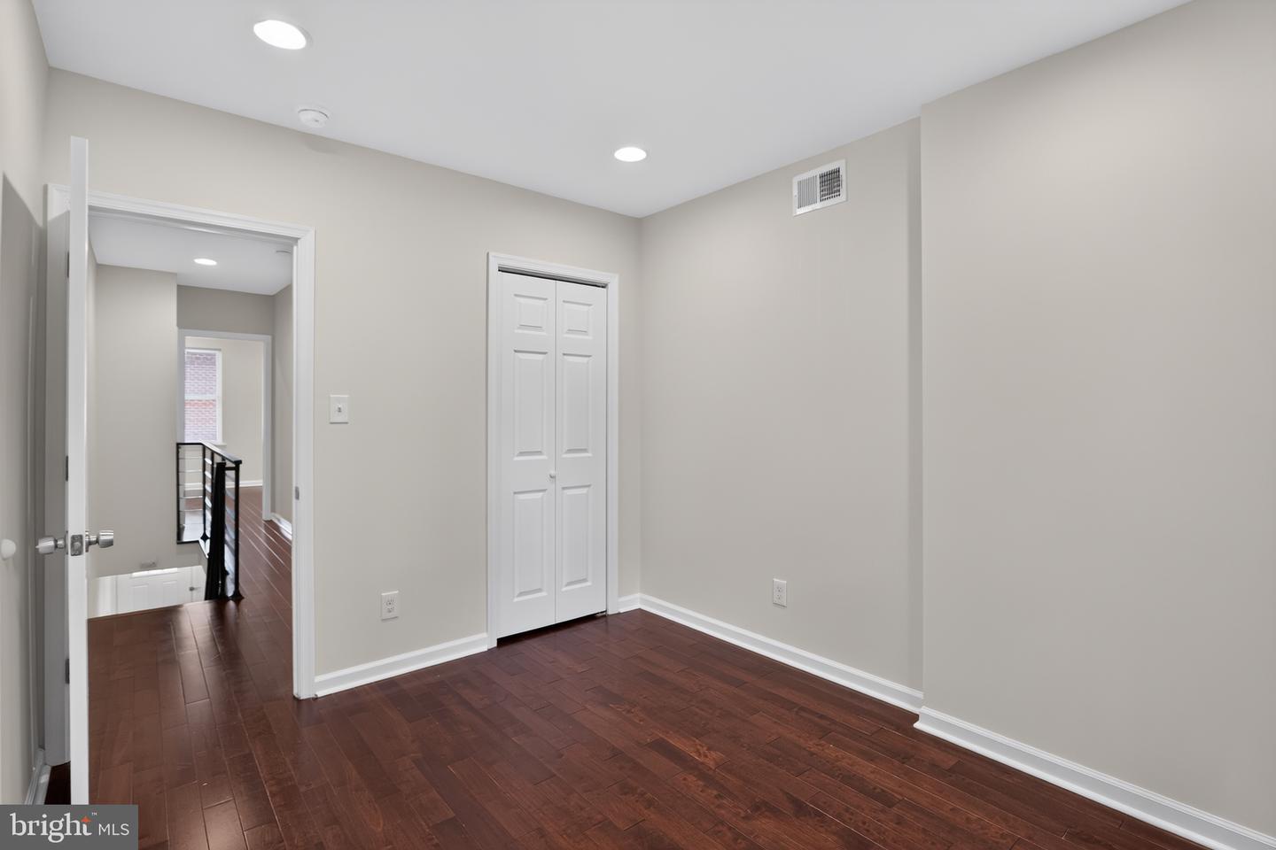 2632 Wilder St Property Photo 20