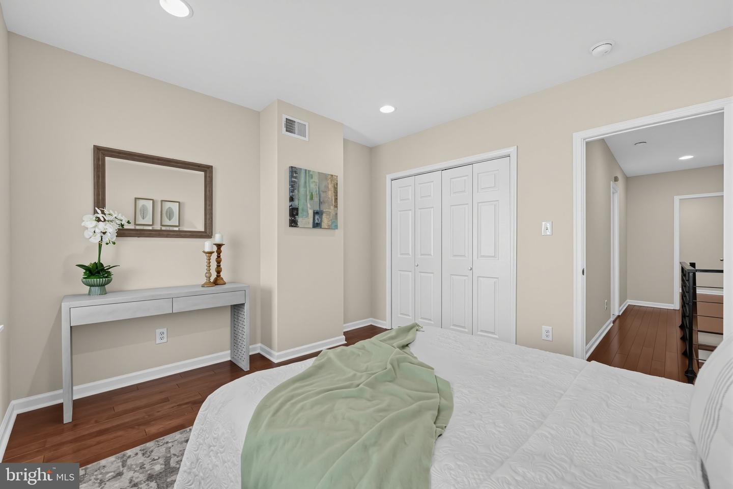2632 Wilder St Property Photo 21
