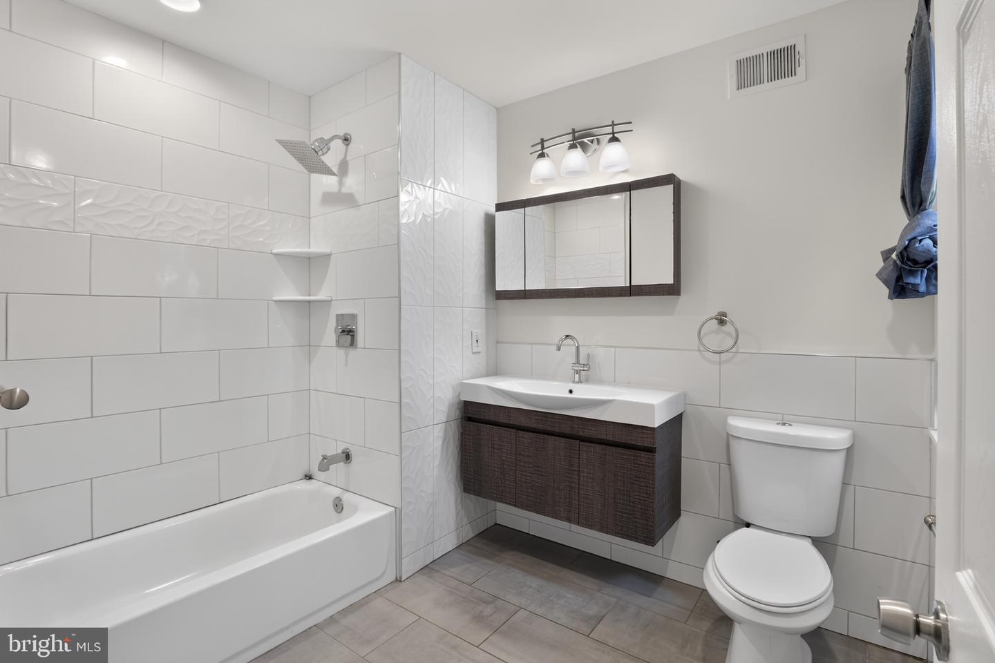 2632 Wilder St Property Photo 24