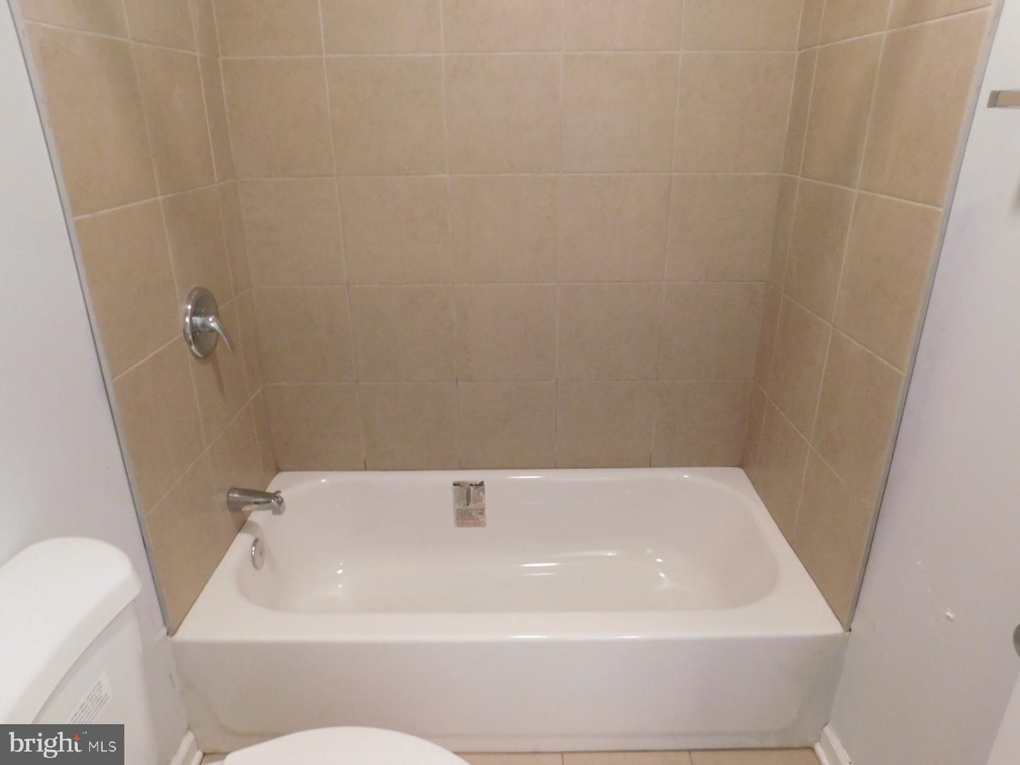 3114 N Carlisle St Property Photo 5