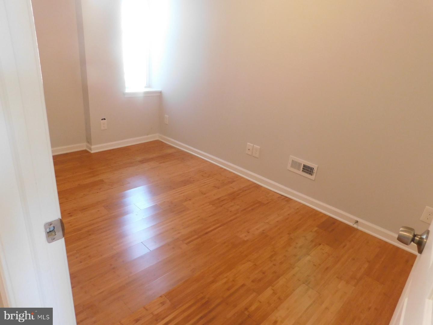 3114 N Carlisle St Property Photo 8