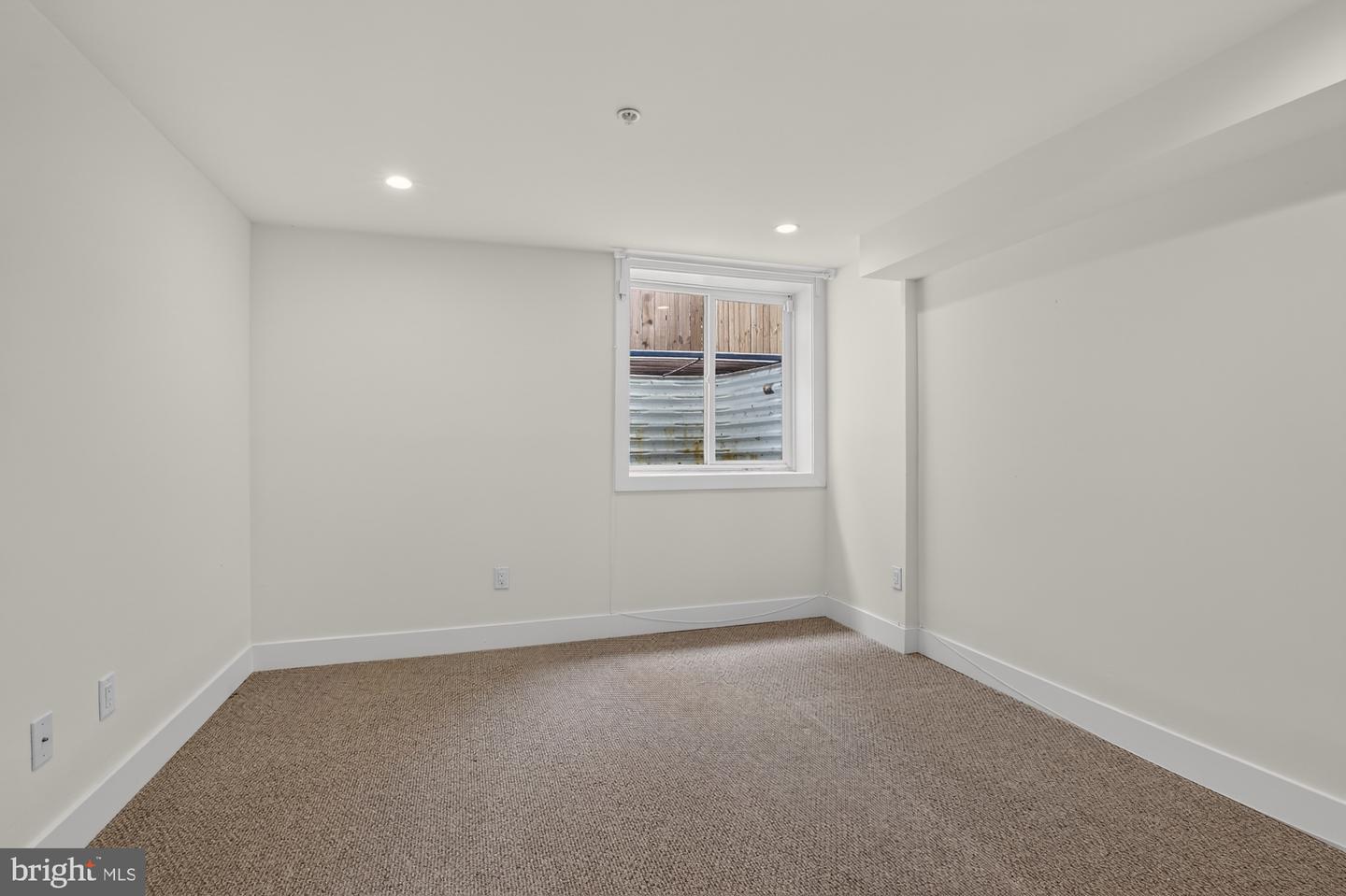 1259 S 19th St Property Photo 19