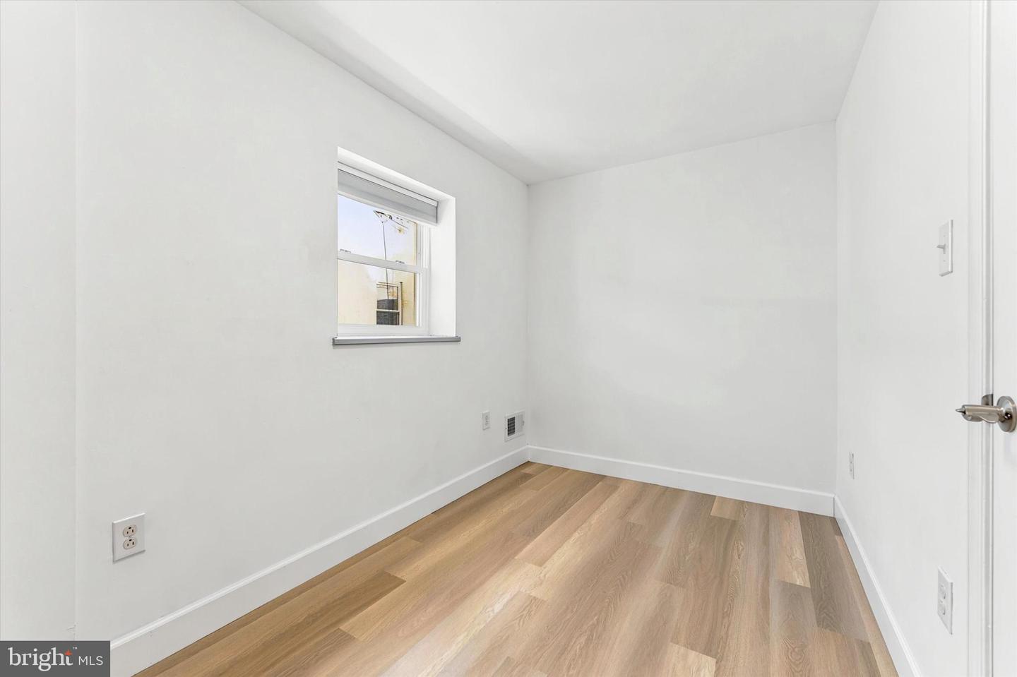 601 Watkins St Property Photo 18