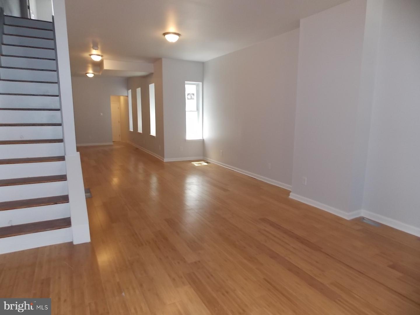3842 Brown St Property Photo 2