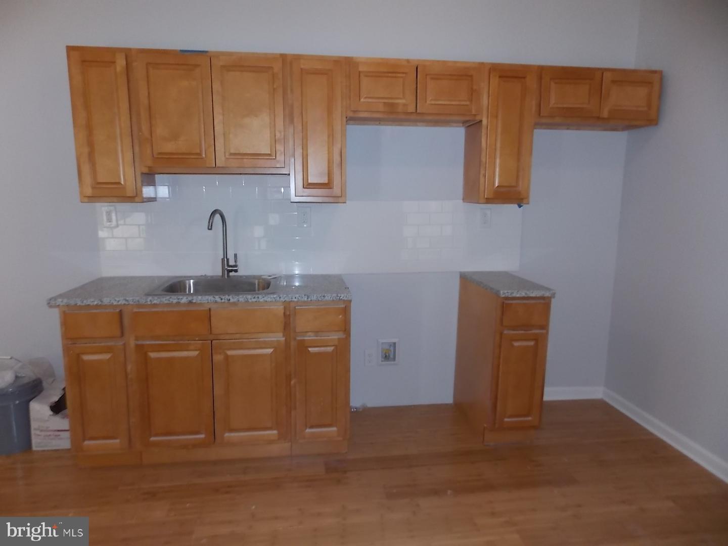 3842 Brown St Property Photo 4