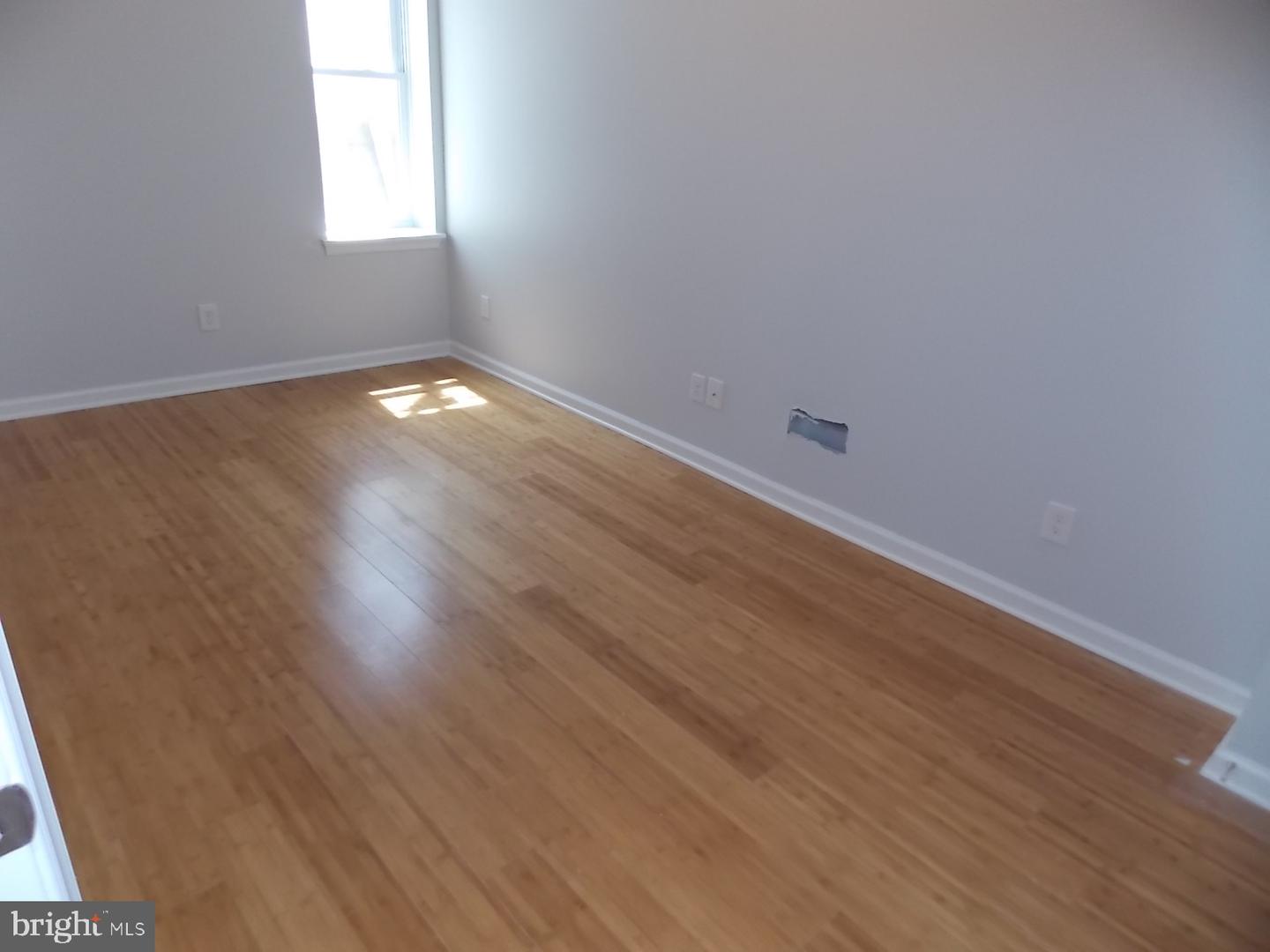 3842 Brown St Property Photo 11